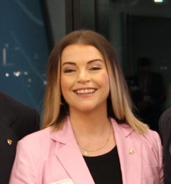 Kelly Hopkins
